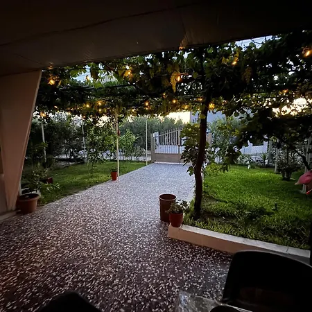 بيت للعطل Quiet Detached House Family-friendly